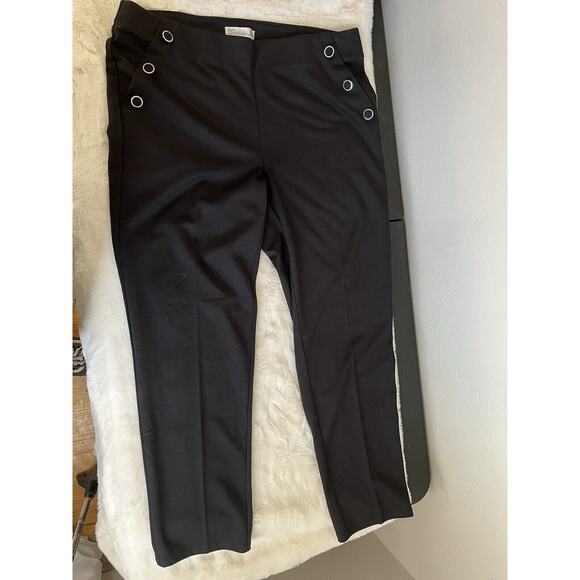 89th and Madison Women's Dress Pants Black button accent Trousers size medium - Picture 1 of 6